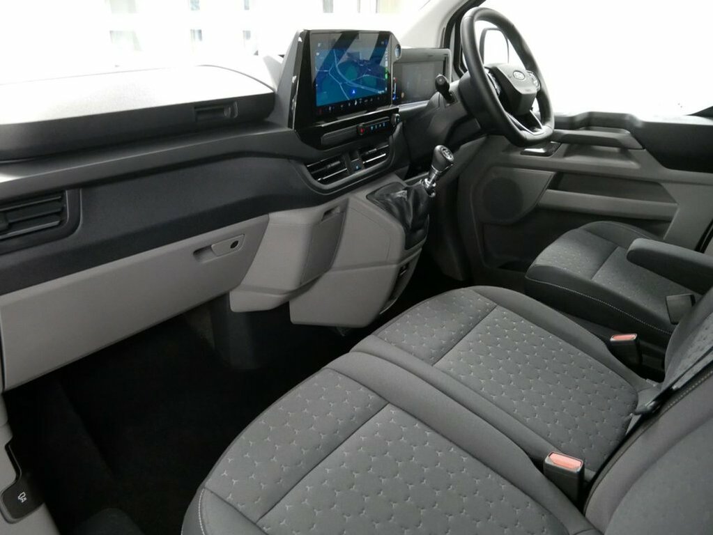 Ford Tourneo Custom 2.0 320 Ecoblue Titanium Luxe Minibus Double Cab 5  #23