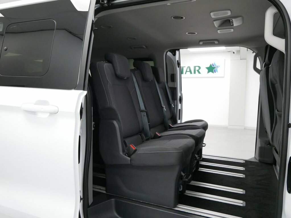 Ford Tourneo Custom 2.0 320 Ecoblue Titanium Luxe Minibus Double Cab 5  #29