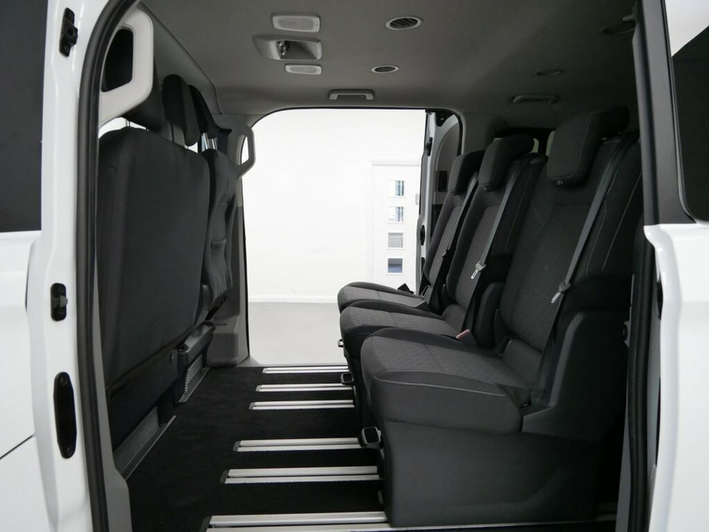 Ford Tourneo Custom 2.0 320 Ecoblue Titanium Luxe Minibus Double Cab 5  #30