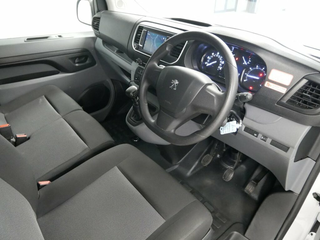 Peugeot Expert Professional Premium White #13