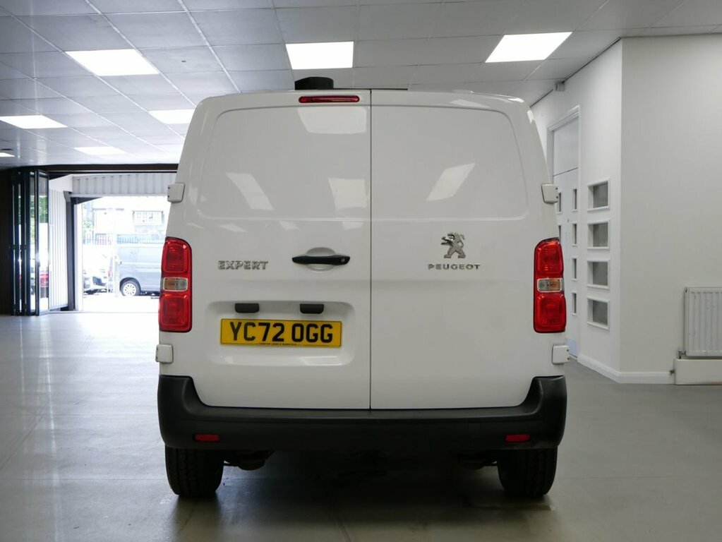 Peugeot Expert Professional Premium White #10