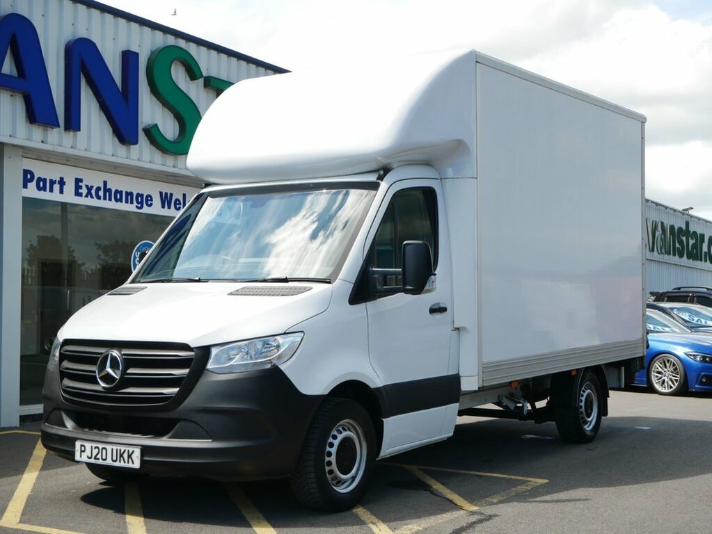 Mercedes-Benz Sprinter 2.1L 314 Cdi Chassis Cab G-tronic Fwd L White