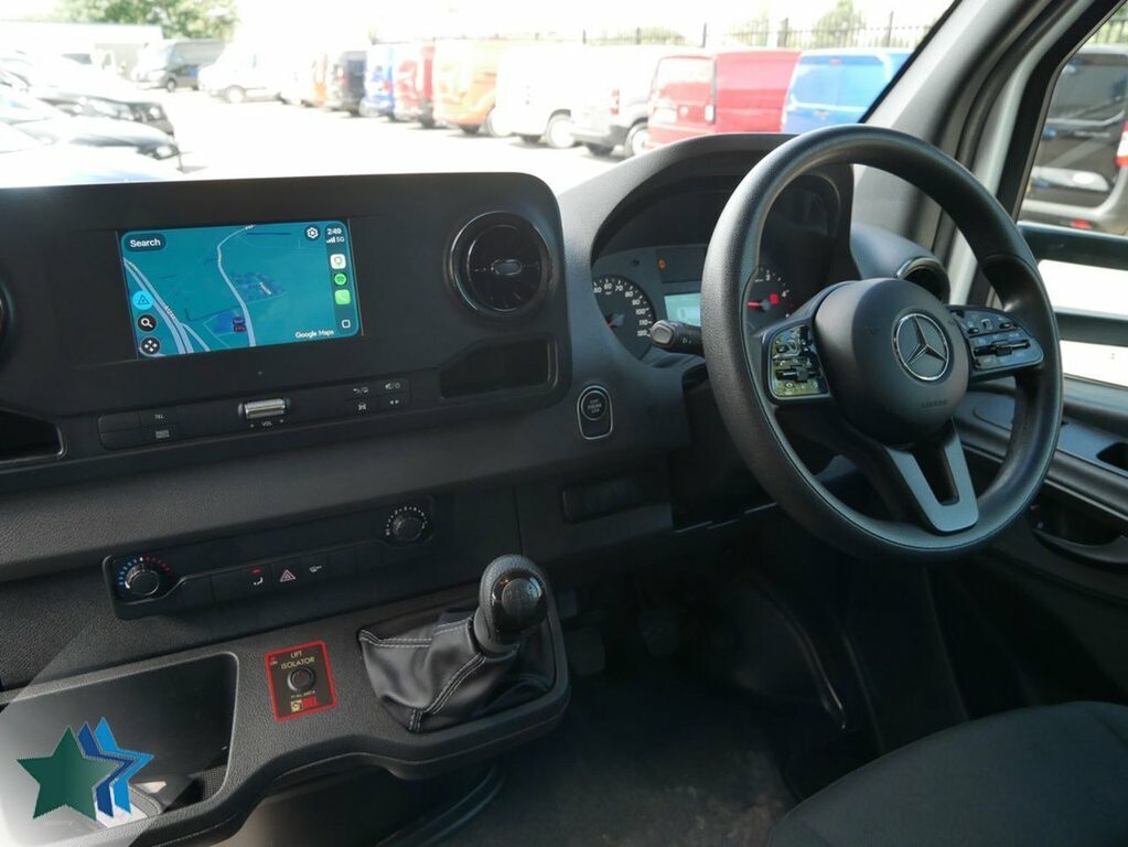 Mercedes-Benz Sprinter 2.1L 314 Cdi Chassis Cab G-tronic Fwd L White #2