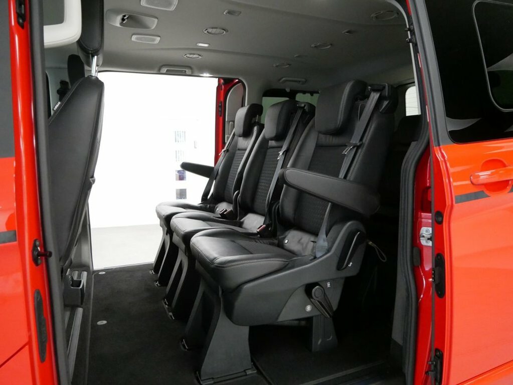 Ford Tourneo Custom 2L 2.0 320 Ecoblue Sport Minibus Double Cab Di Red #3
