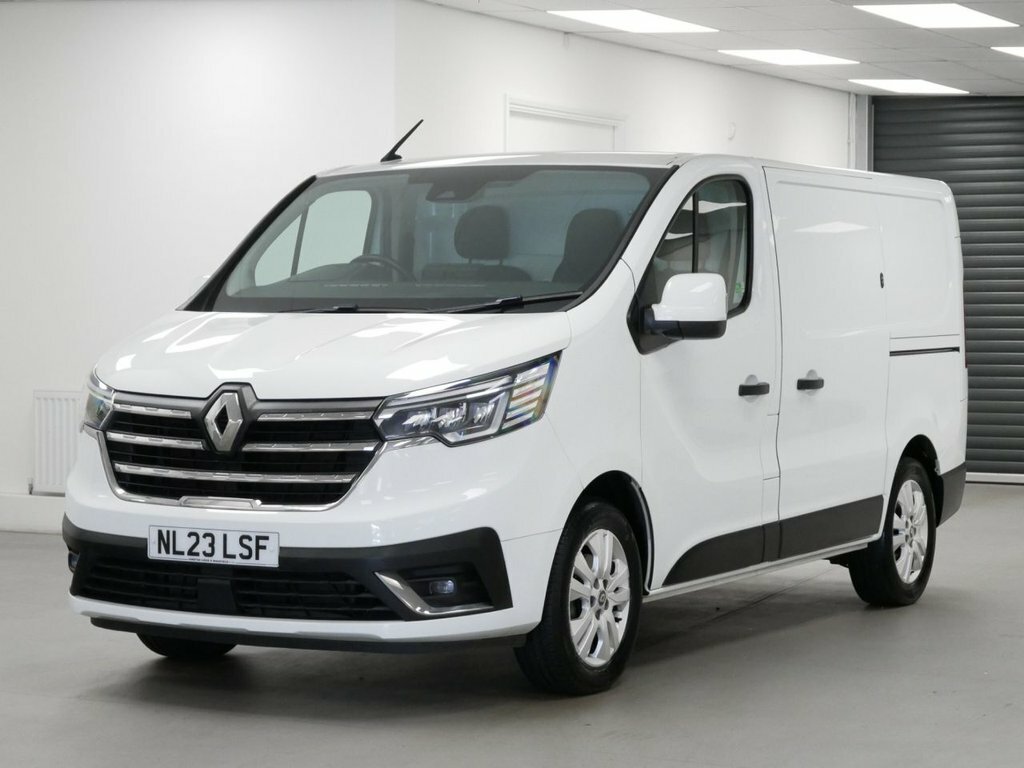 Renault Trafic 2L 2.0 Dci Blue Sl28 Sport Panel Van Ma White