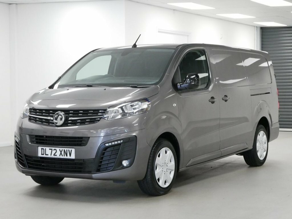 Vauxhall Vivaro 2L 2.0 Turbo D 3100 Pro Panel Van 6Dr Manua Grey