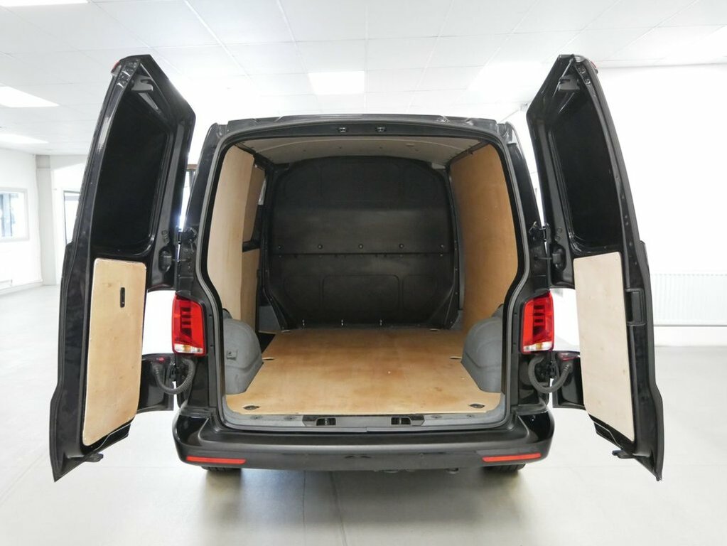 Volkswagen Transporter 2L 2.0 Tdi T28 Highline Panel Van Manua Black #3