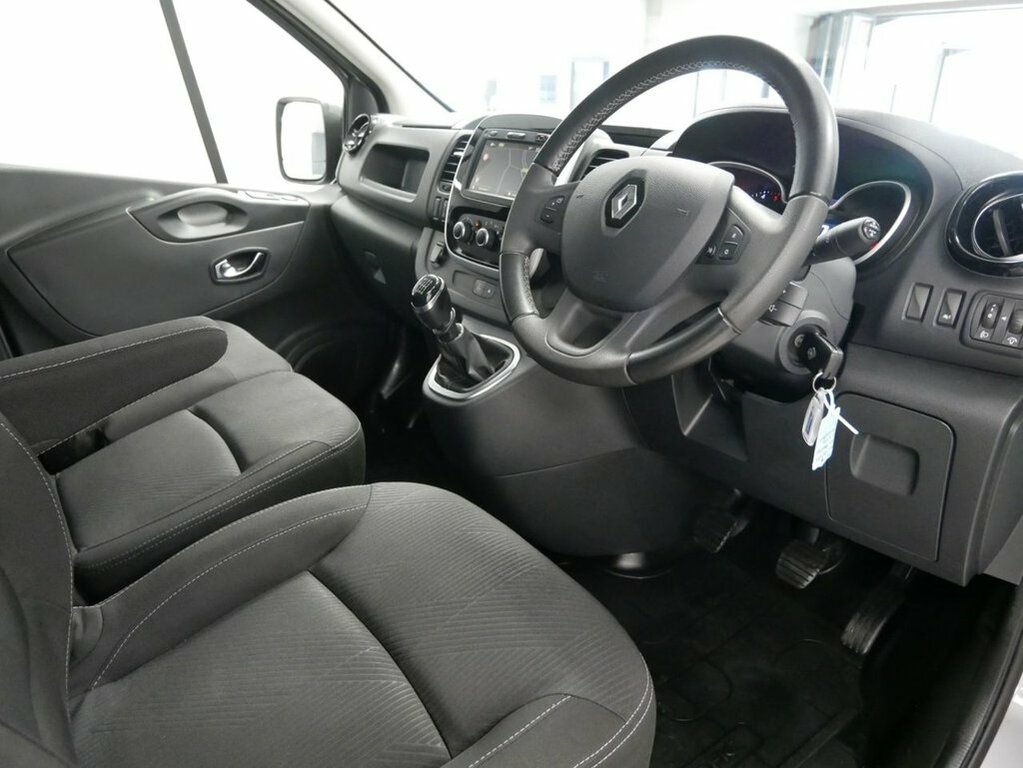 Renault Trafic Mpv Grey #13