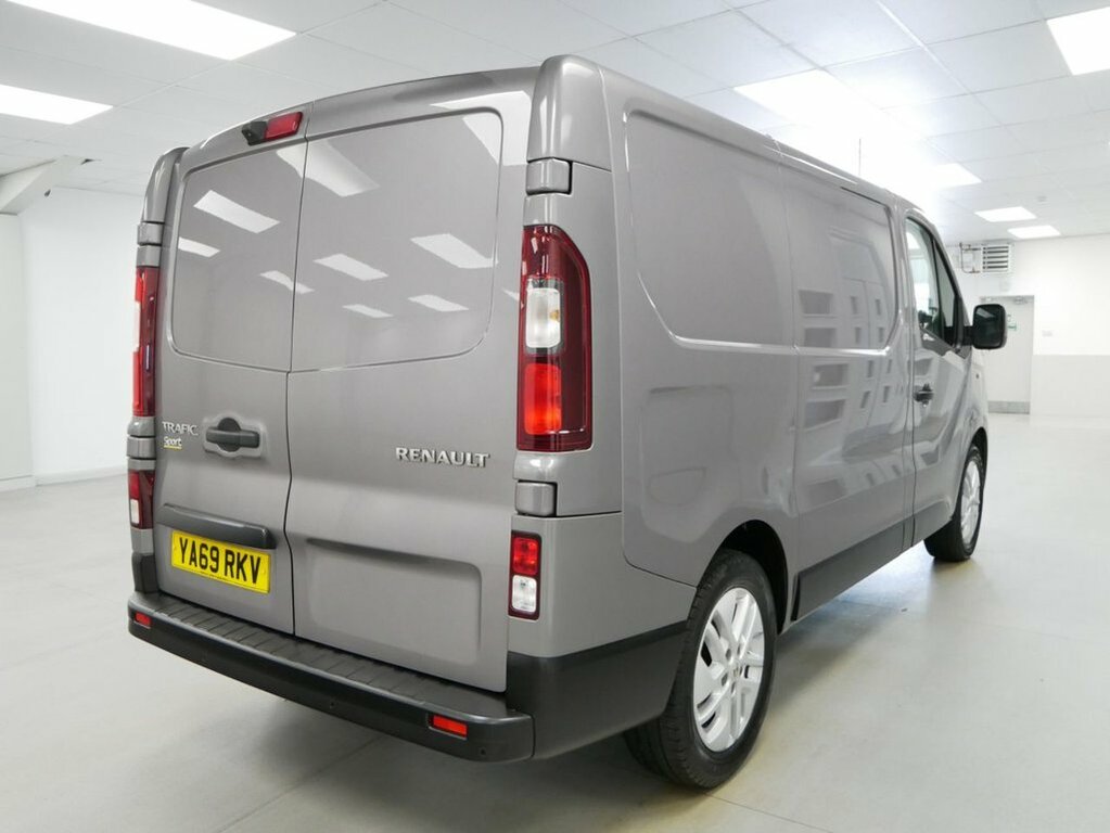 Renault Trafic Mpv Grey #11