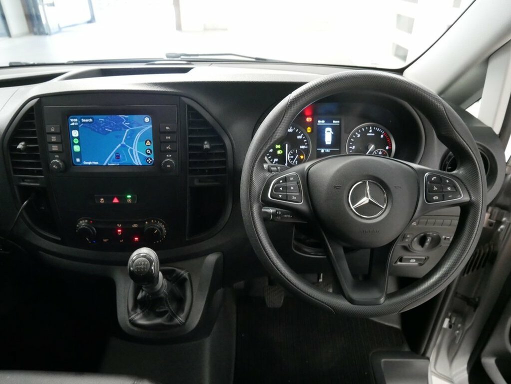 Mercedes-Benz Vito 116 Progressive L2 Black #16