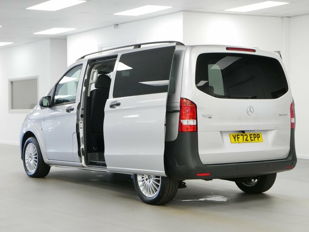 Mercedes-Benz Vito 116 Progressive L2 Black #27