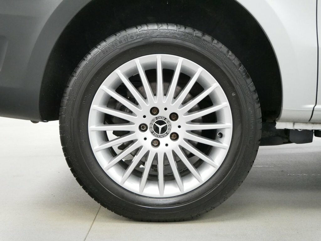 Mercedes-Benz Vito 116 Progressive L2 Black #25