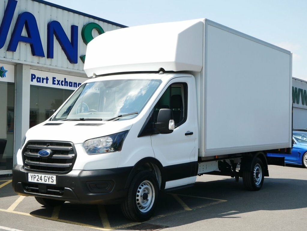 Ford Transit Custom 2L 2.0 350 Ecoblue Leader Chassis Cab M White