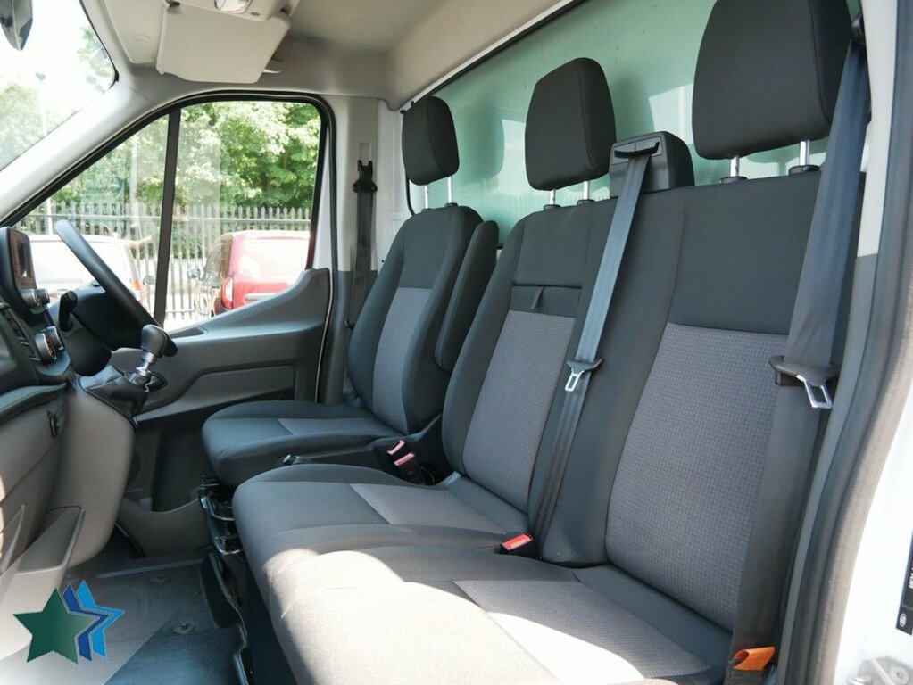 Ford Transit Custom 2L 2.0 350 Ecoblue Leader Chassis Cab M White #3