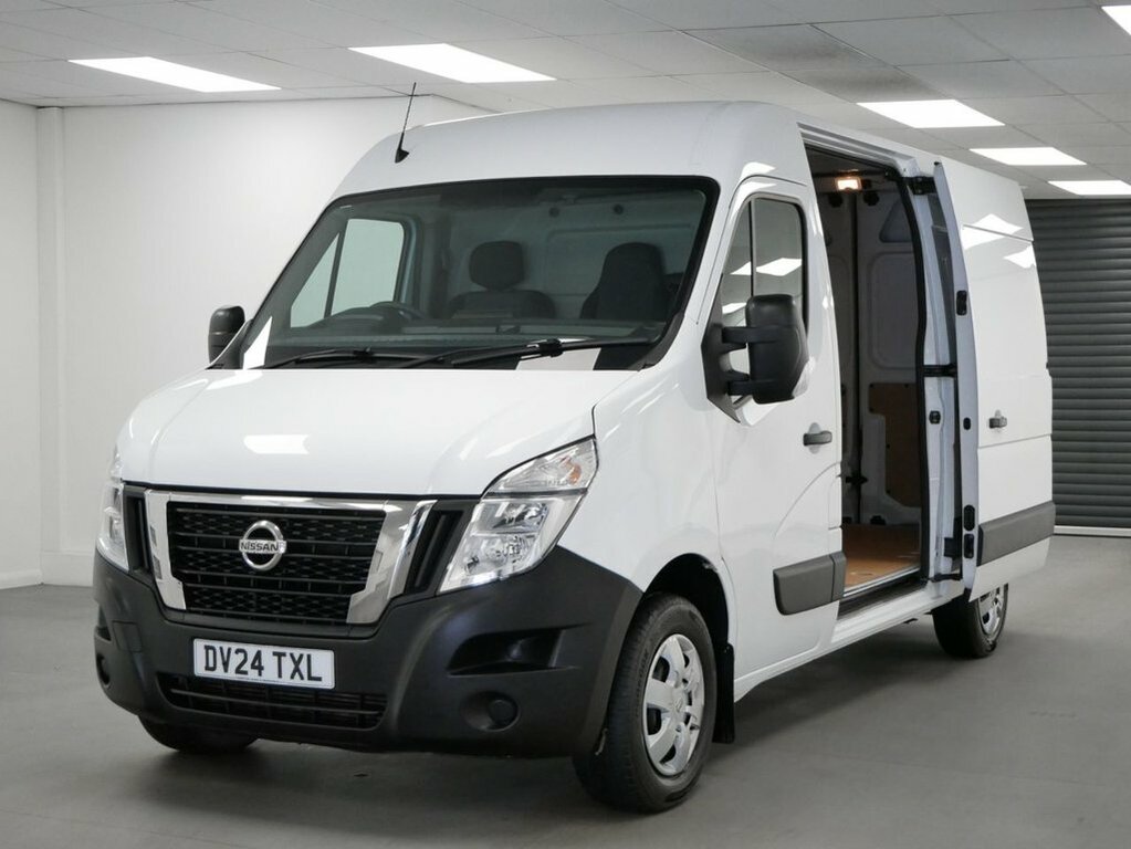 Nissan InterStar 2.3L Dci 35 Acenta Panel Van Fwd White #17