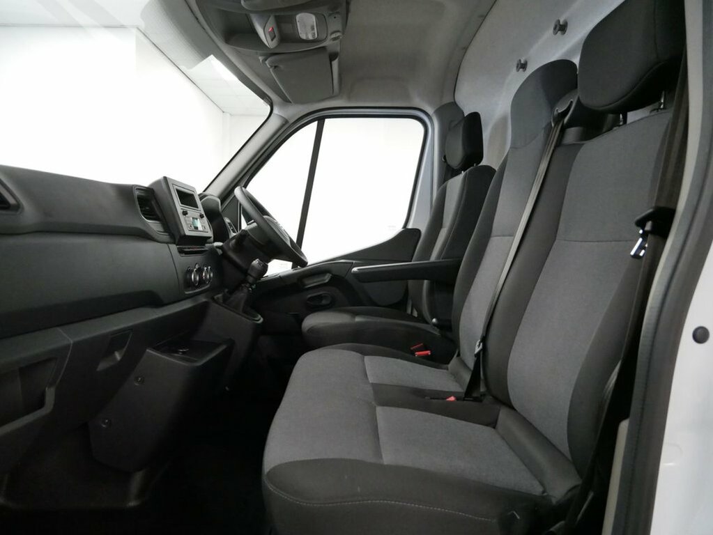 Nissan InterStar 2.3L Dci 35 Acenta Panel Van Fwd White #16