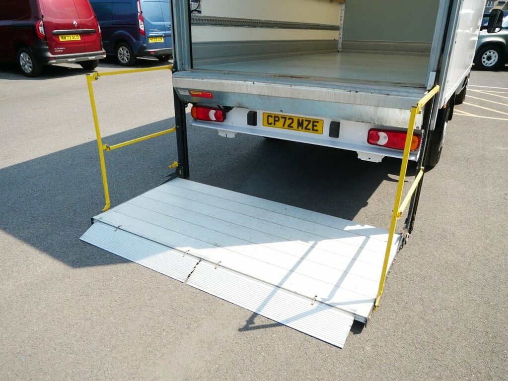 Peugeot Boxer 2.2 Bluehdi L2h2 Grey #16