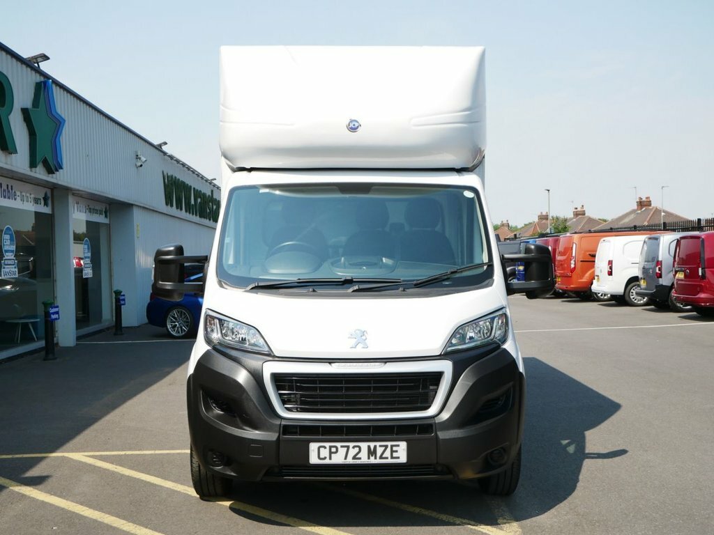 Peugeot Boxer 2.2L Bluehdi 335 Built For Business Luton Dies White #4