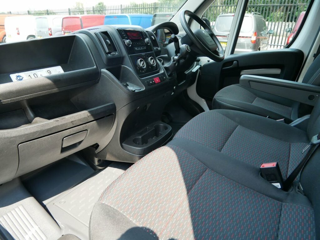 Peugeot Boxer 2.2 Bluehdi L2h2 Grey #13