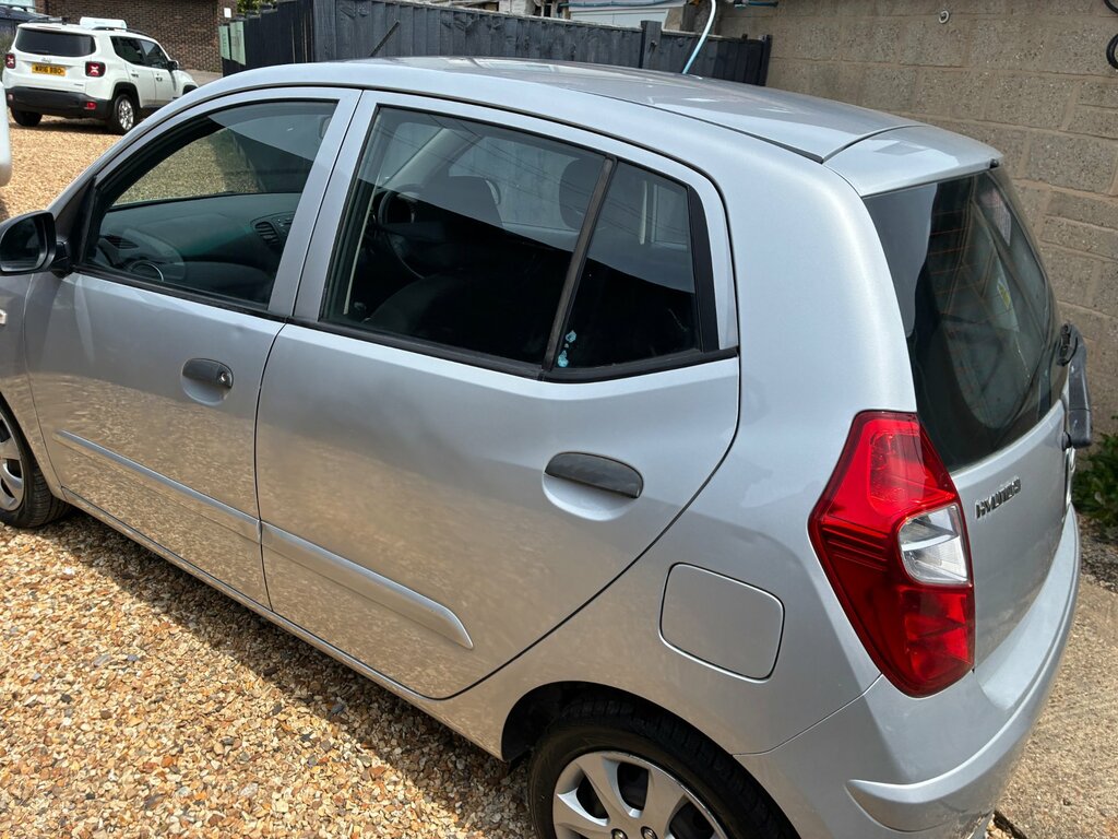 Hyundai I10 1.2 Classic Hatchback Euro 5 85 Silver #4