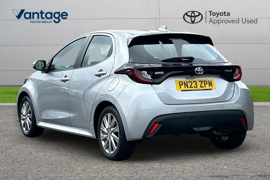 Toyota Yaris 1.5 Vvt-h Icon E-cvt Euro 6 Ss PN23ZPM Silver #5