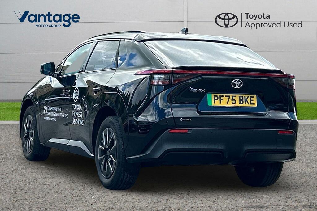 Toyota bZ4X 73.1Kwh Design PF75BKE Black #4