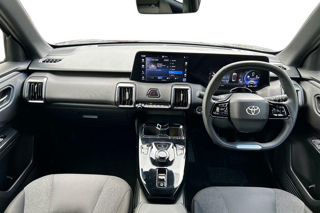 Toyota Urban Cruiser 61Kwh Design PK26BXL Black #6