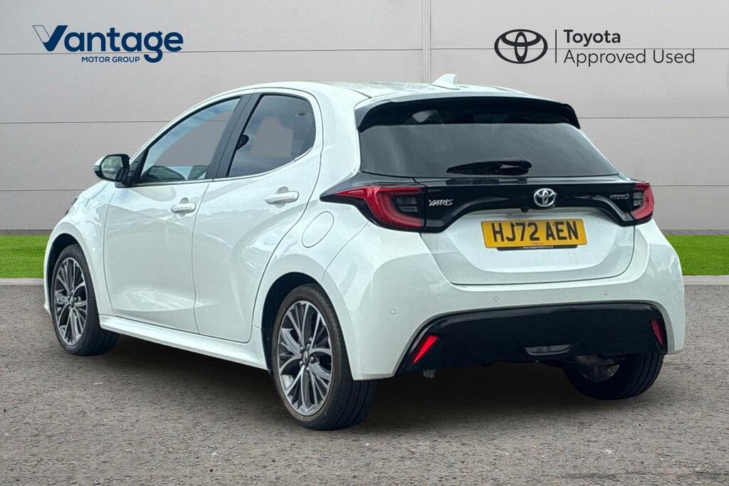 Toyota Yaris 1.5 Vvt-h Excel E-cvt Euro 6 Ss HJ72AEN White #4