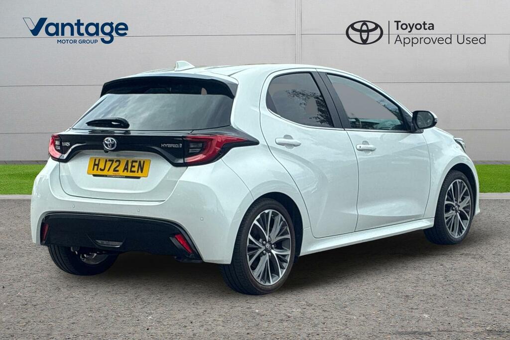 Toyota Yaris 1.5 Vvt-h Excel E-cvt Euro 6 Ss HJ72AEN White #2