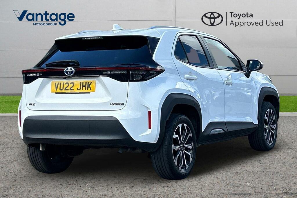 Toyota Yaris Cross 1.5 Vvt-h Design E-cvt Euro 6 Ss VU22JHK White #2