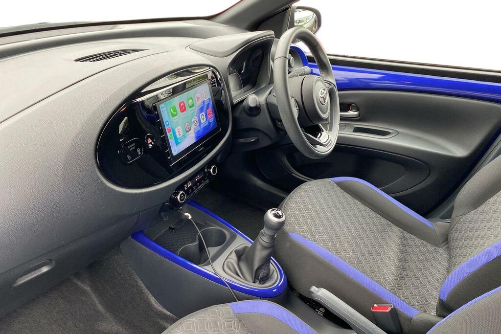 Toyota Aygo X 1.0 Vvt-i Edge Euro 6 Ss YD24SYY Blue #5