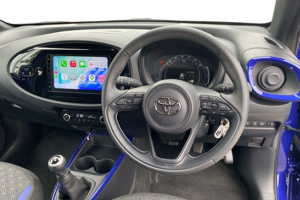 Toyota Aygo X 1.0 Vvt-i Edge Euro 6 Ss YD24SYY Blue #6