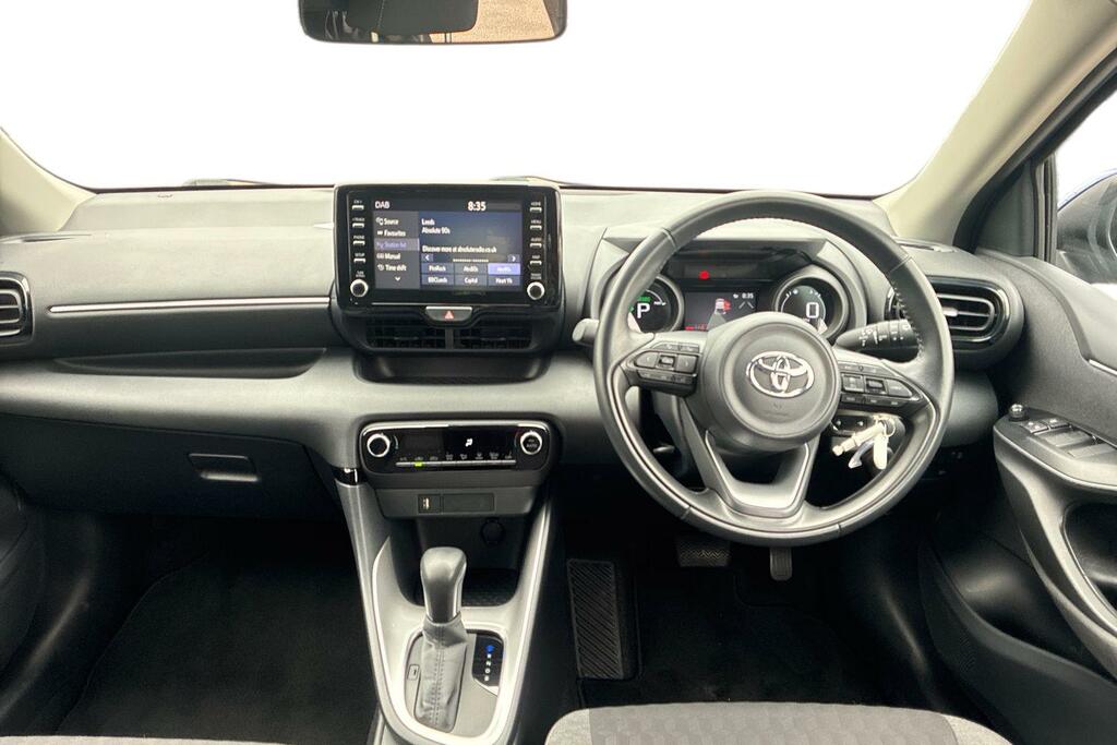 Toyota Yaris 1.5 Vvt-h Design E-cvt Euro 6 Ss YY72FVU Blue #6