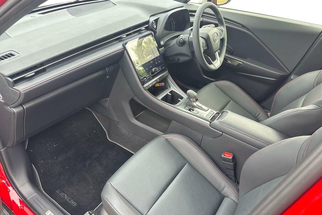 Lexus LBX 1.5 Vvt-ie Premium E-cvt Euro 6 Ss PK26SVD Red #6