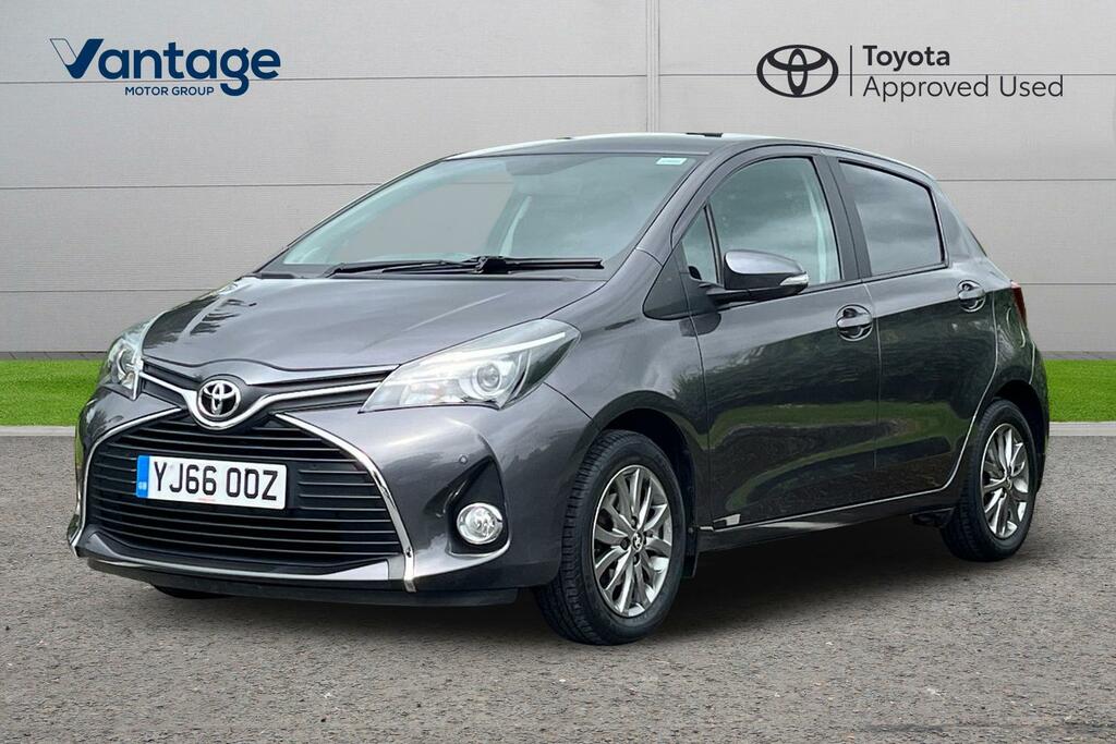 Toyota Yaris 1.33 Dual Vvt-i Icon Hatchback E YJ66OOZ Grey #3