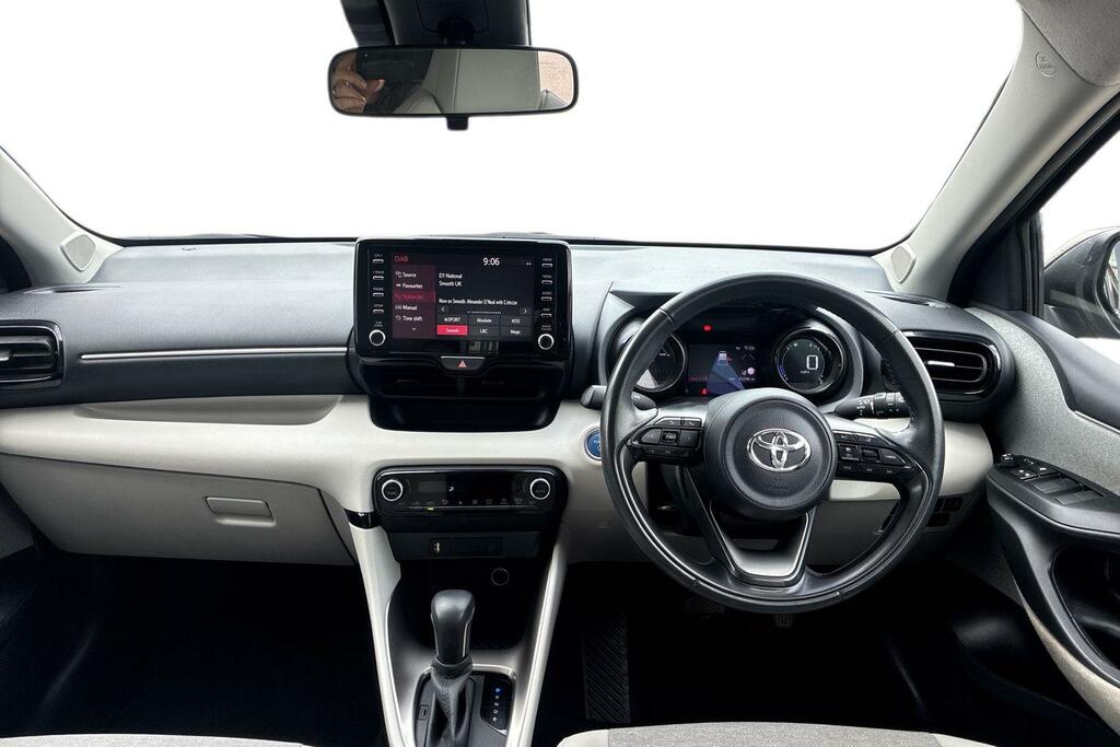 Toyota Yaris 1.5 Vvt-h Excel E-cvt Euro 6 Ss RO21AYE Brown #6