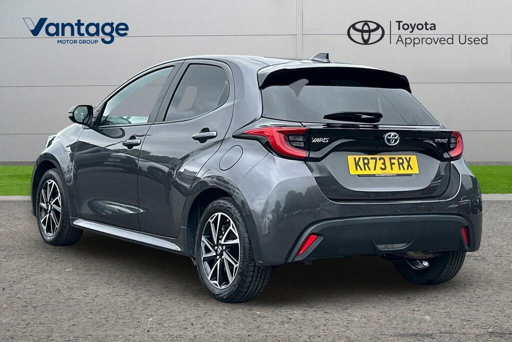Toyota Yaris 1.5 Vvt-h Design E-cvt Euro 6 Ss KR73FRX Grey #4