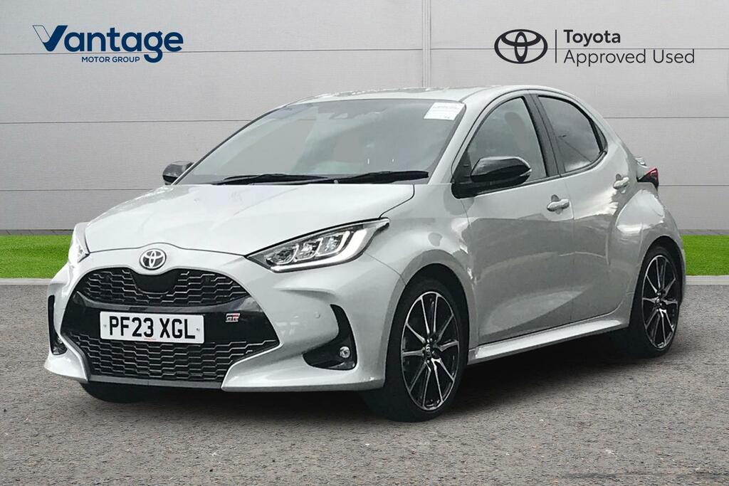 Toyota Yaris 1.5 Vvt-h Gr Sport E-cvt Euro 6 Ss PF23XGL Grey #3