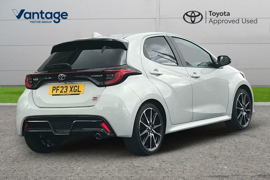 Toyota Yaris 1.5 Vvt-h Gr Sport E-cvt Euro 6 Ss PF23XGL Grey #2