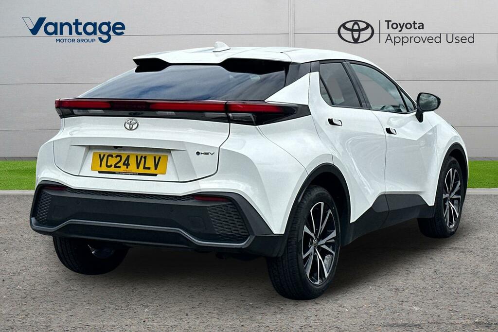 Toyota C-Hr 1.8 Vvt-h Design Cvt Euro 6 Ss YC24VLV White #2