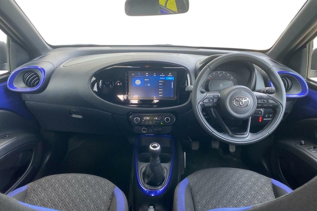 Toyota Aygo X 1.0 Vvt-i Edge Euro 6 Ss WJ25LKZ Blue #6