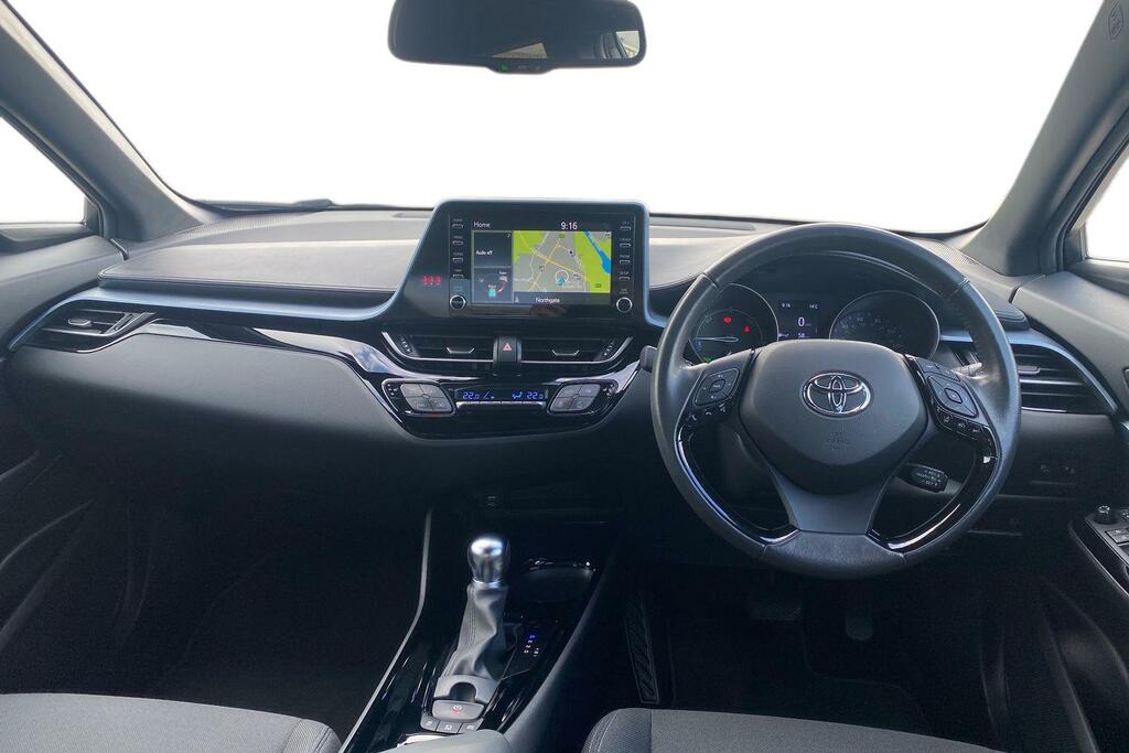 Toyota C-Hr 2.0 Vvt-h Design Cvt Euro 6 Ss White #6