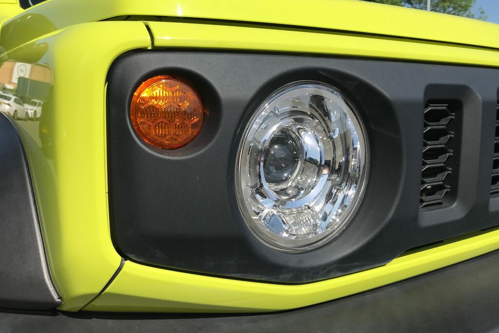 Suzuki Jimny Suv Silver #21