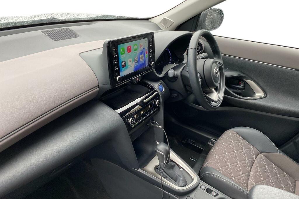 Toyota Yaris Cross 1.5 Vvt-h Excel E-cvt Euro 6 Ss YL71HFX White #5