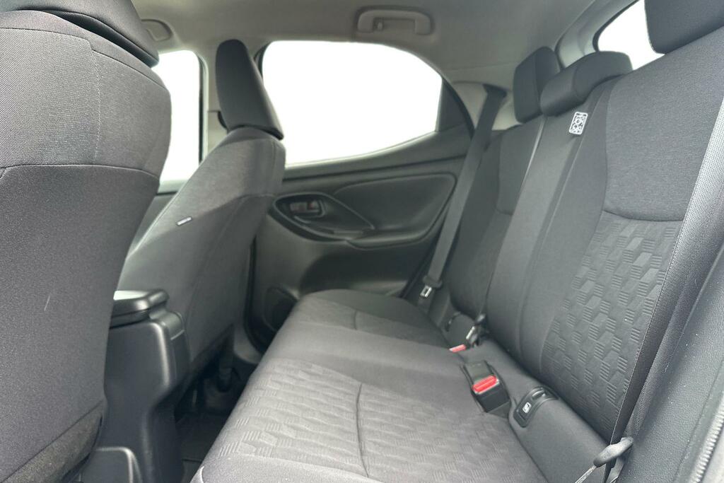 Toyota Yaris Icon Grey #15