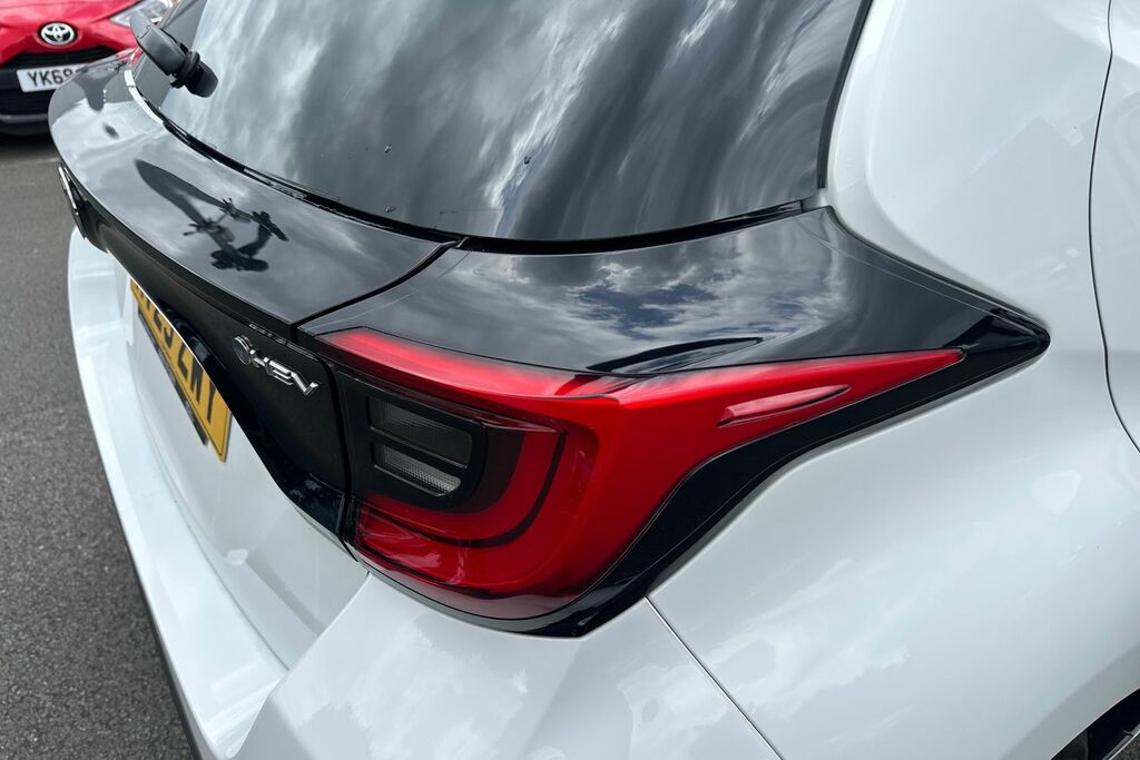 Toyota Yaris Icon Grey #21