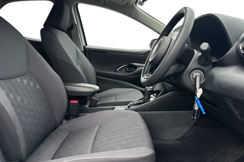 Toyota Yaris Icon Grey #12
