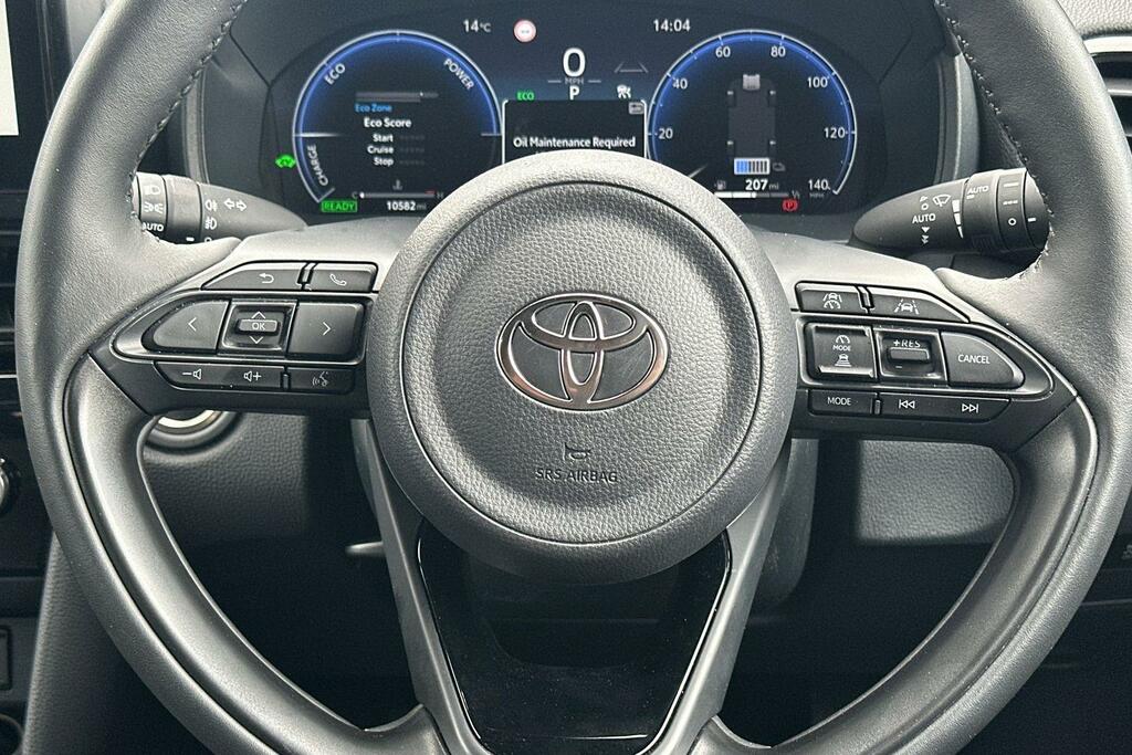 Toyota Yaris Cross 1.5 Hybrid 130 Design Cvt Safety Pack Green #10