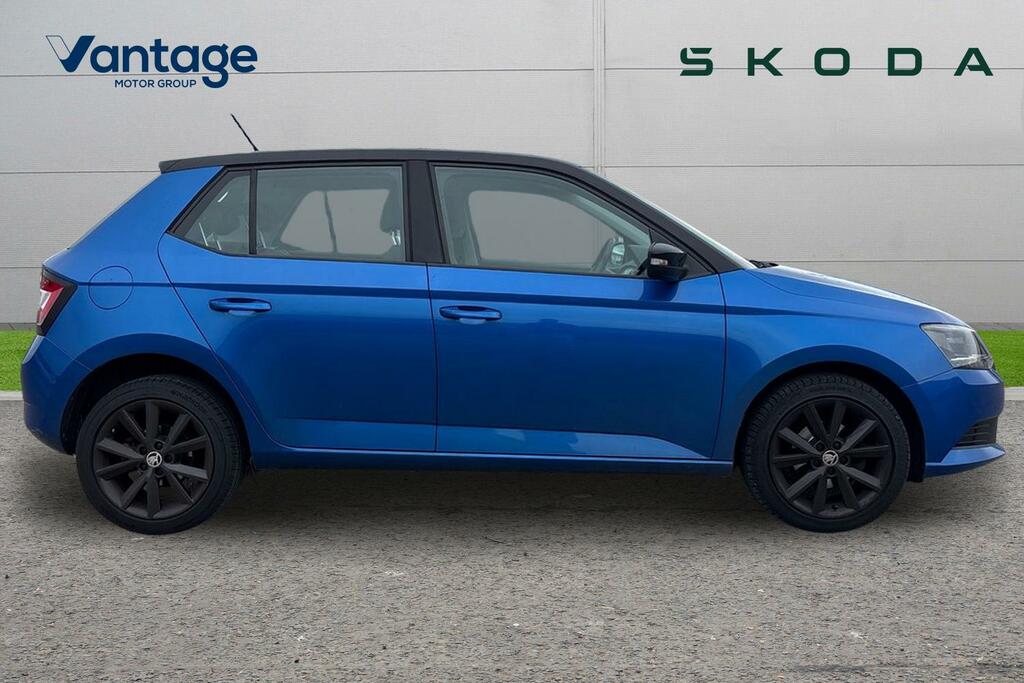 Skoda Fabia 1.2 Tsi Colour Edition Blue #2