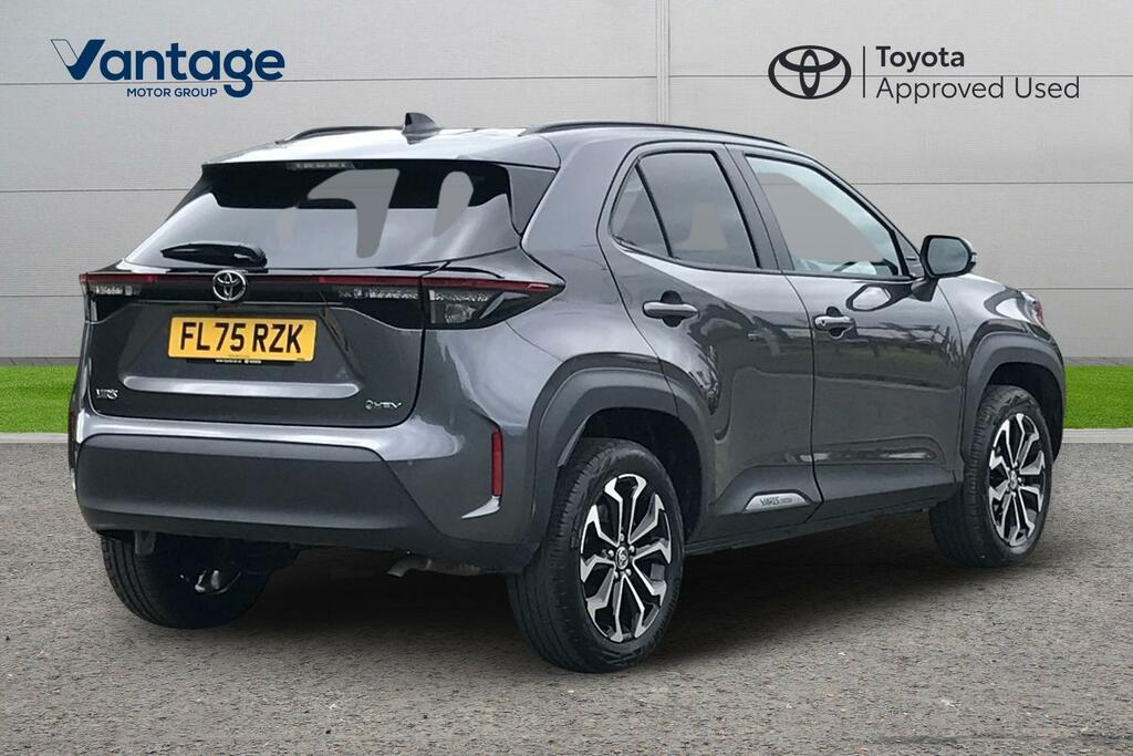 Toyota Yaris Cross 1.5 Vvt-h Design E-cvt Euro 6 Ss FL75RZK Grey #2
